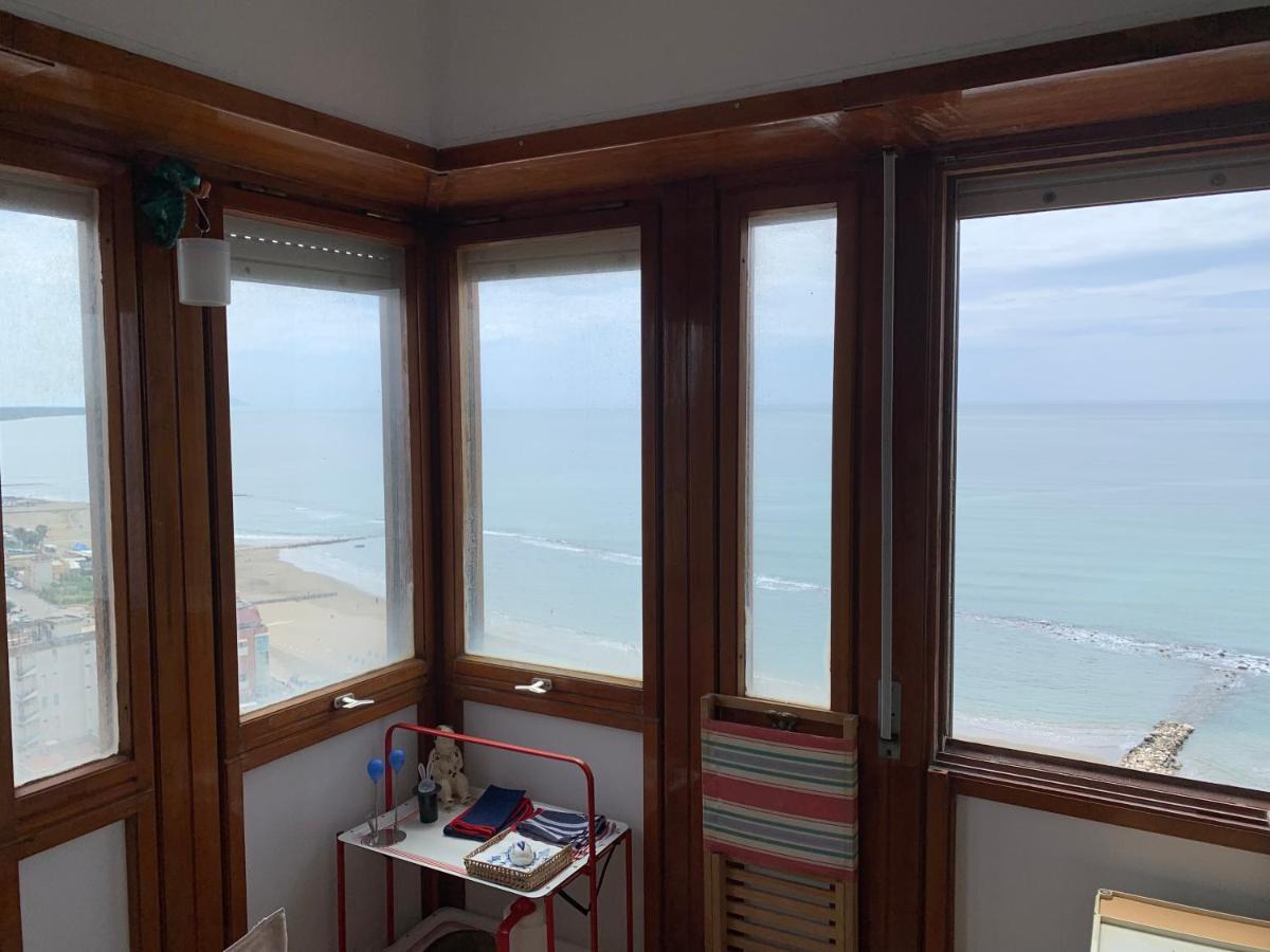 Little House Apartment Nettuno Exterior foto